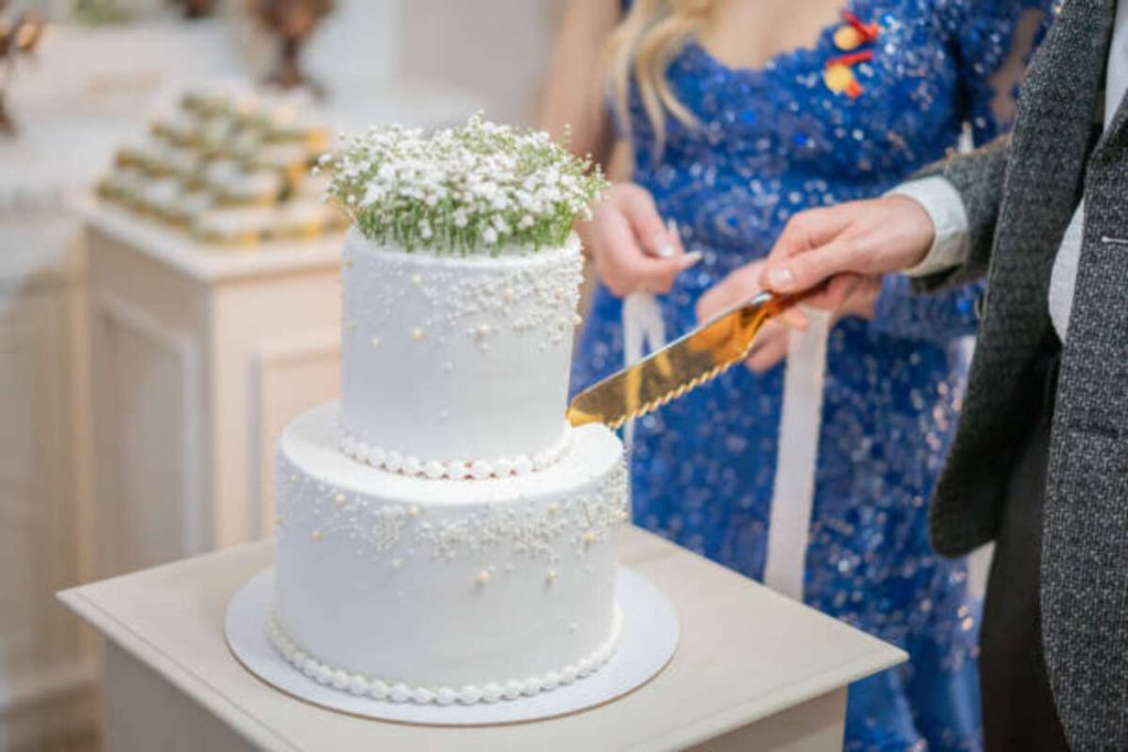 Wedding Cake Clothing Ideas For Men