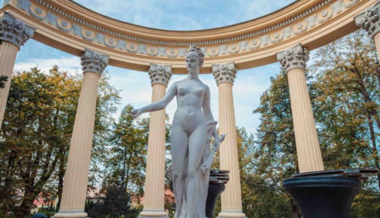 Venus in the 5th House in Synastry