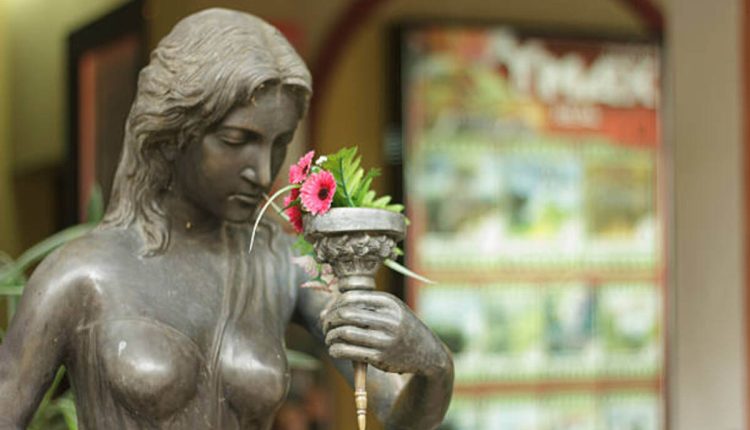 Venus in the 1st House Synastry