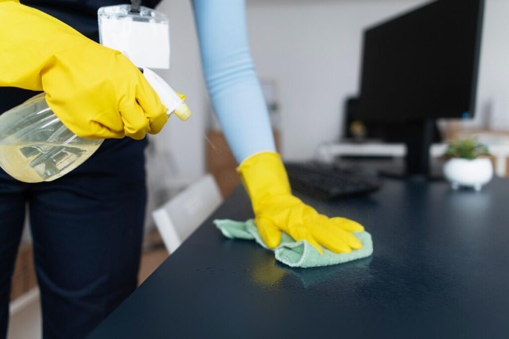 commercial cleaning in Des Moines