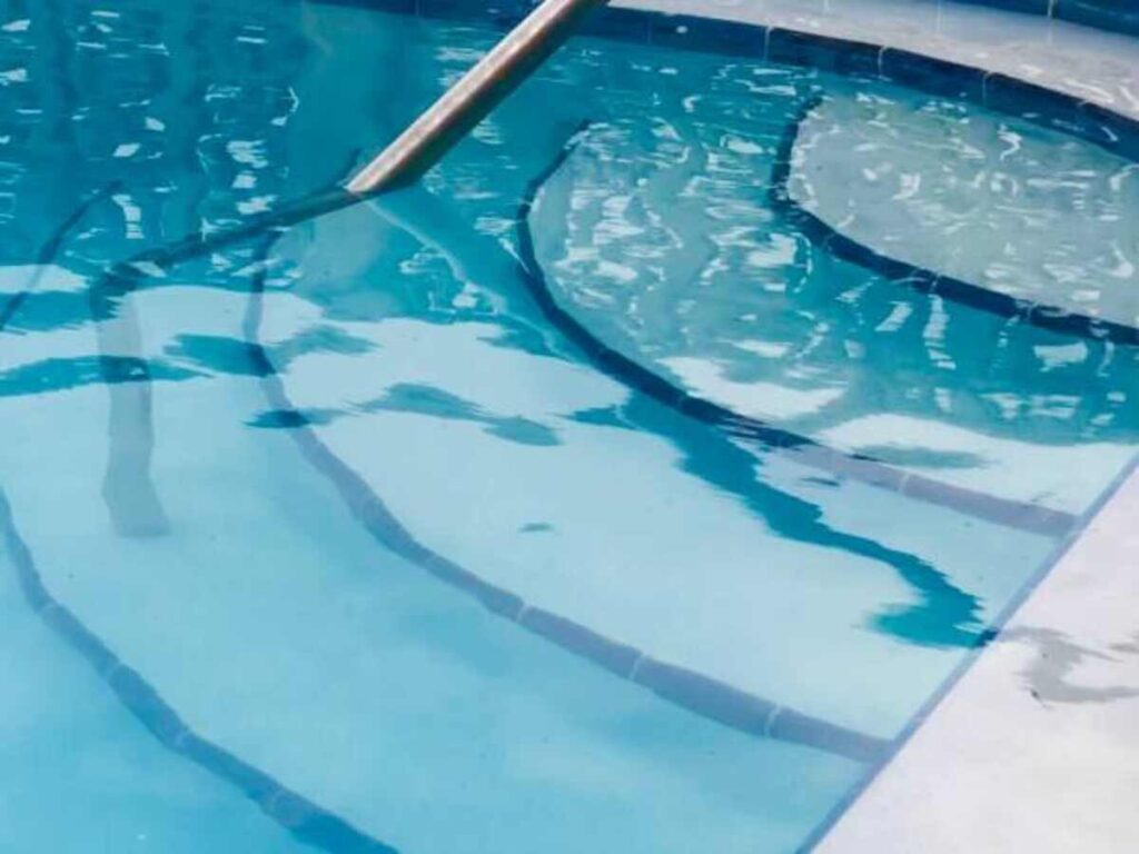 Aqua Pools Builds